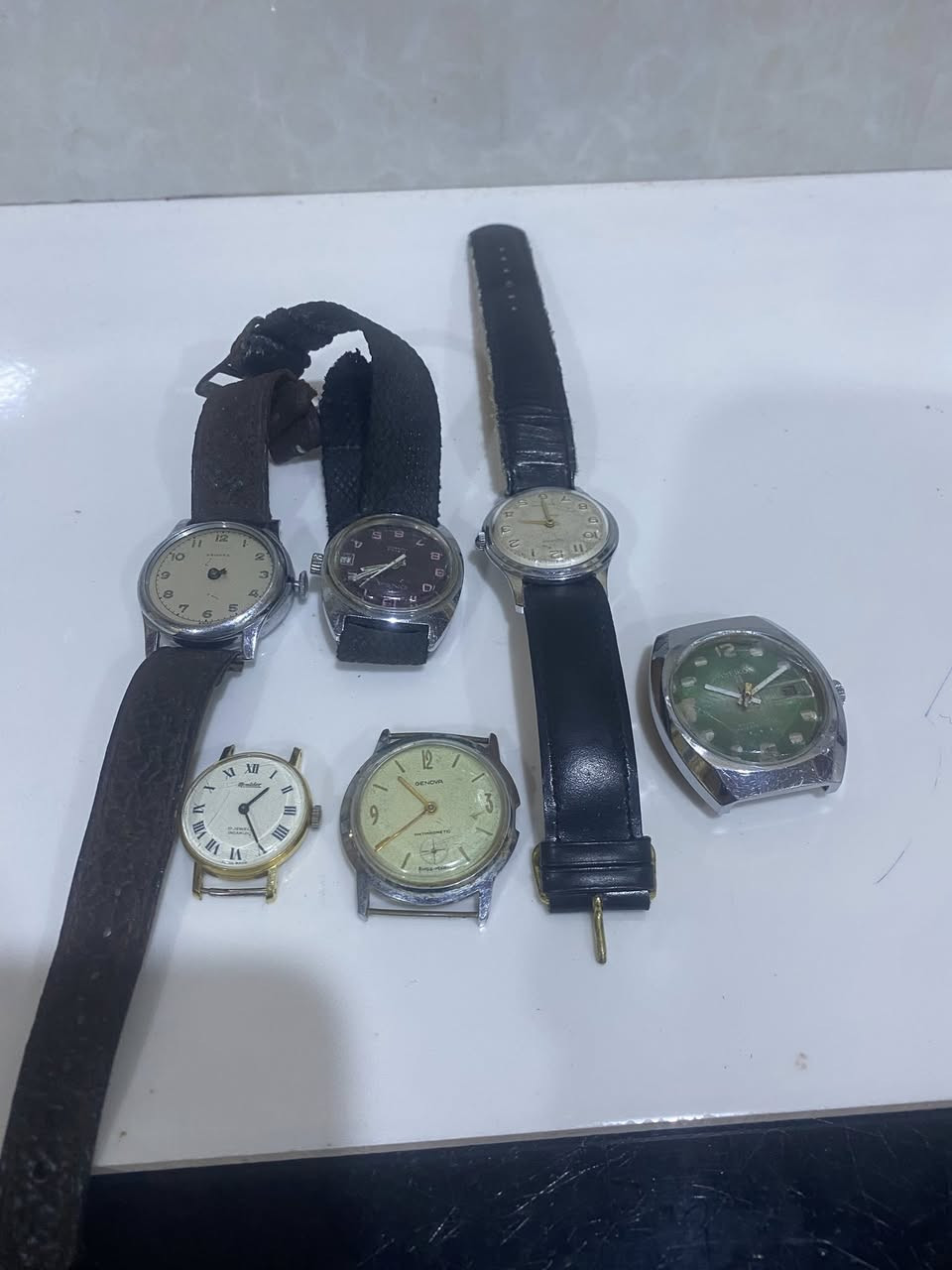 متوفر ساعات كوك عاطل 
يوجد توصيل 
تواصل خاص


**إذا كنت صاحب هذا الإعلان وتريد حذفه لأي سبب، رجاءا أرسل رسالة إلى الدعم الفني**