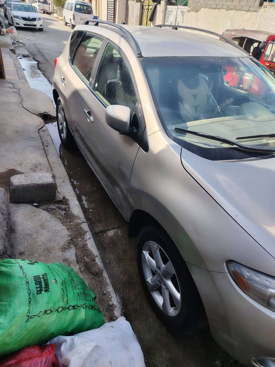 سلام عليكم نيسان  للبيع كامله كلشي شغال محرك جديد صدر جديد منضومه غاز وبانزين تبريد شغال تشغيل بصمه حادثها جاملغ خلفي سياره جاهزه تحويل ثاني يوم مكاني بغداد سعر 82  الشراي يتصل ***********
