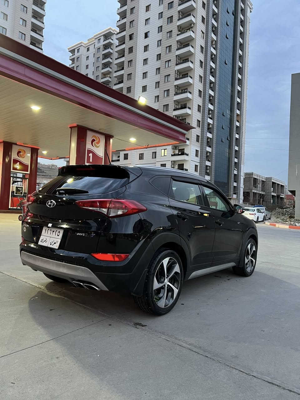 هيونداي تكسون وارد تشيكي موديل 2017
ماشية 112 الف ميل
ضرر ❌ بوند
مواصفات
تحكم ستيرن
بصمة
تحديد سرعة
كشن هيتر
صندوق شفت
كامرة
رادار جانبي و خلفي 
نضام تعليق المنحدرات 
نورمال + سبورت مود ✅ 
محرك 1.6TGDI
سيارة فول اقتصادية 
سعر 135 ورقة
مكان السيارة دهوك
رقم تلفون
***********
