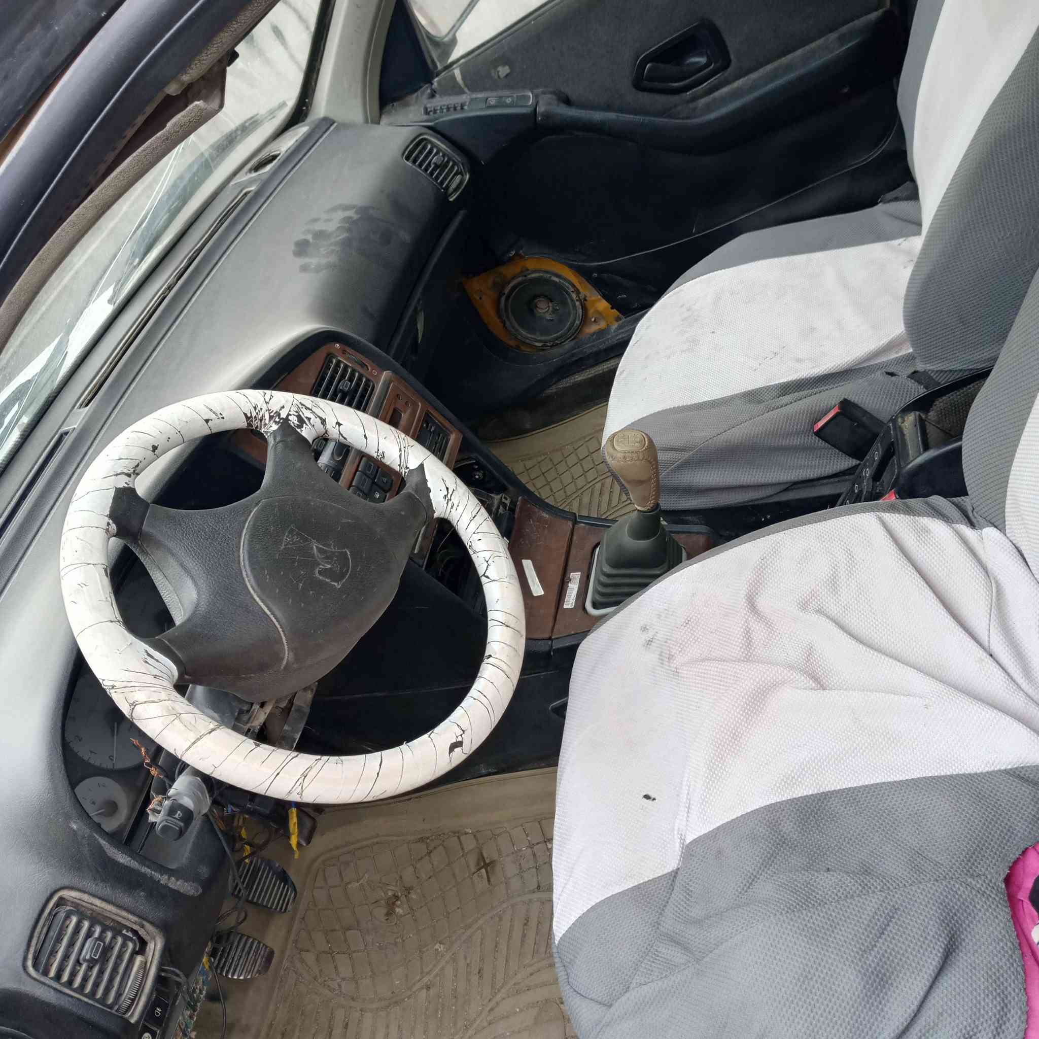 بيجو باص موديل 2010
سياره نضيفه يرادلها شويه ترتيب.. سياره شغاله بس محركها بي مشكله يرادلها تجفيت مضبوط باقي تفاصيل خاص سعر 33


**إذا كنت صاحب هذا الإعلان وتريد حذفه لأي سبب، رجاءا أرسل رسالة إلى الدعم الفني**