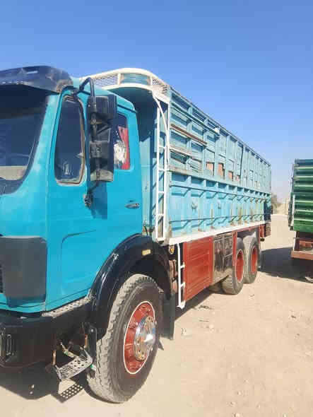 سلام عليكم البي موديل 75 مكينه 25 كير 110 مجموعه جي اهف شاصي مامكفول مضروب باج داخلي على طوله السياره بسمي والسنويه  ال 27.  السعر 30 مليون ***********
