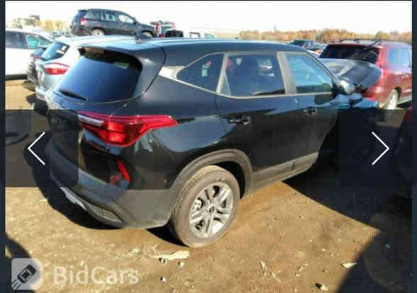 سلان عليكم كيا سليتوز سياره حادثه بل صور القطع كلها راجعه بارد مابيها قطره صبغ الدعاميه فقط مبدله والسياره  السياره بسمي ثاني يوم تحويل المديل 2022كامله مكمله السعر 135 وبي مجال عنوان بغداد قرب جامع النداء ***********
