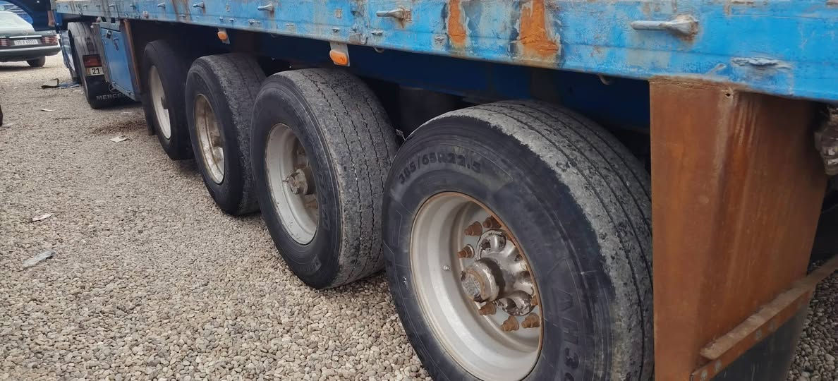 اكسور للبيع رأس وعربانه2005 كير عادي حجم 1840 مكفوله كفاله عامه شرط التحويل السعر ٢٤٠ وبيها مجال  للاستفسار.   ***********
