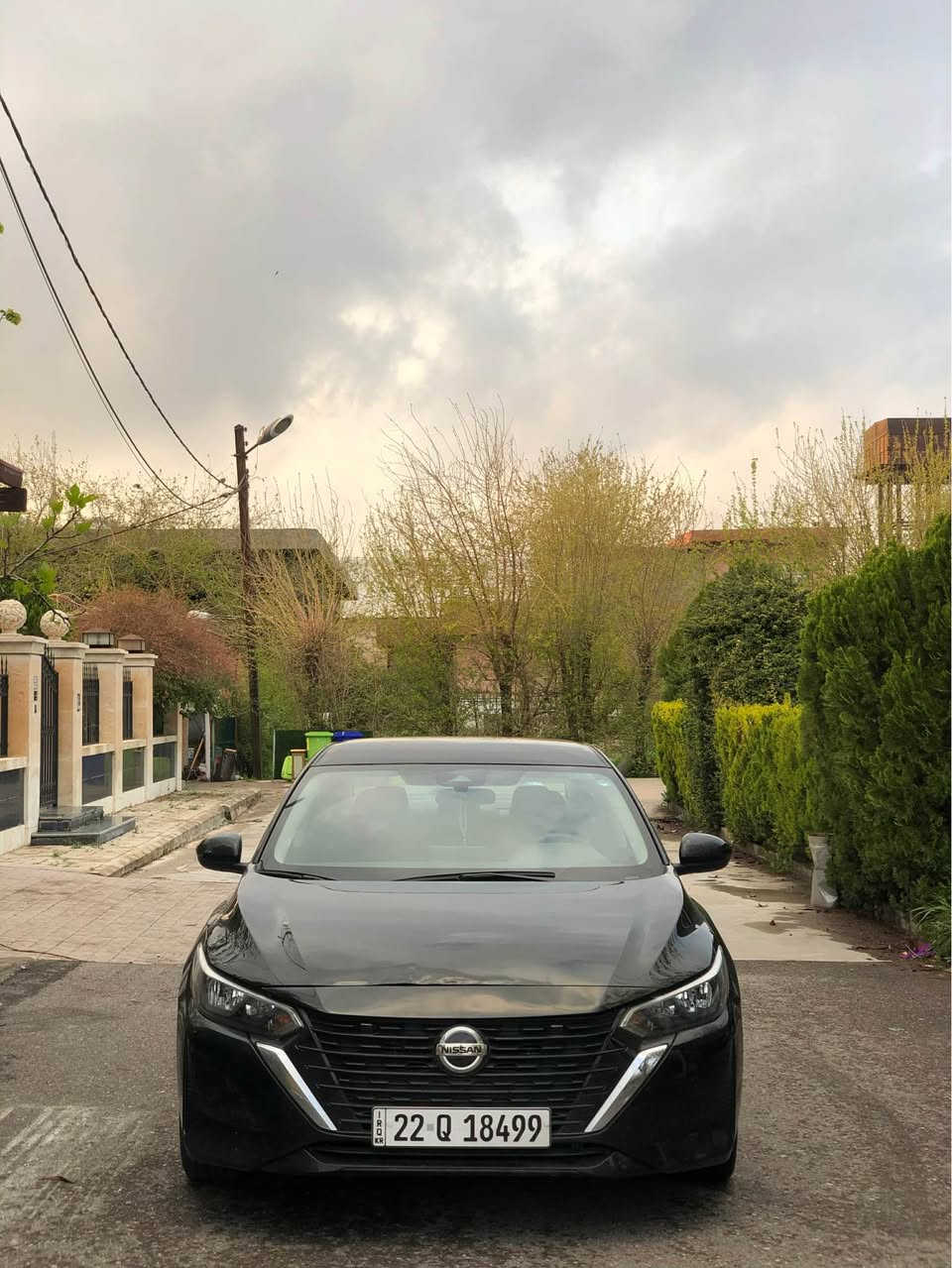 نیسان سینترا ۲٠۲٤ اس ڤی
سەیارەکە پاکو خاوێن و بێ کێشەیە رەنگی رەش بێ سبوخە تەنیا لێوی بۆنیتەکەی قۆپی هەیە لە رەسمەکان دانراوە ایرباگی شان و سوکان تەقیوە بی ژوری رادار ۳٦٠ دەرجەیە خەتی جادە  ئەوتۆ هۆڵدە هەزە و رەقەمەی نوێیە ۲٥ هەزار مایل رۆشتوە مواسەفات اس ڤی معروفە 
نرخی ۱٤۸ وەرقە و مەجالێکی کەم 
*********** أربيل, العراق
