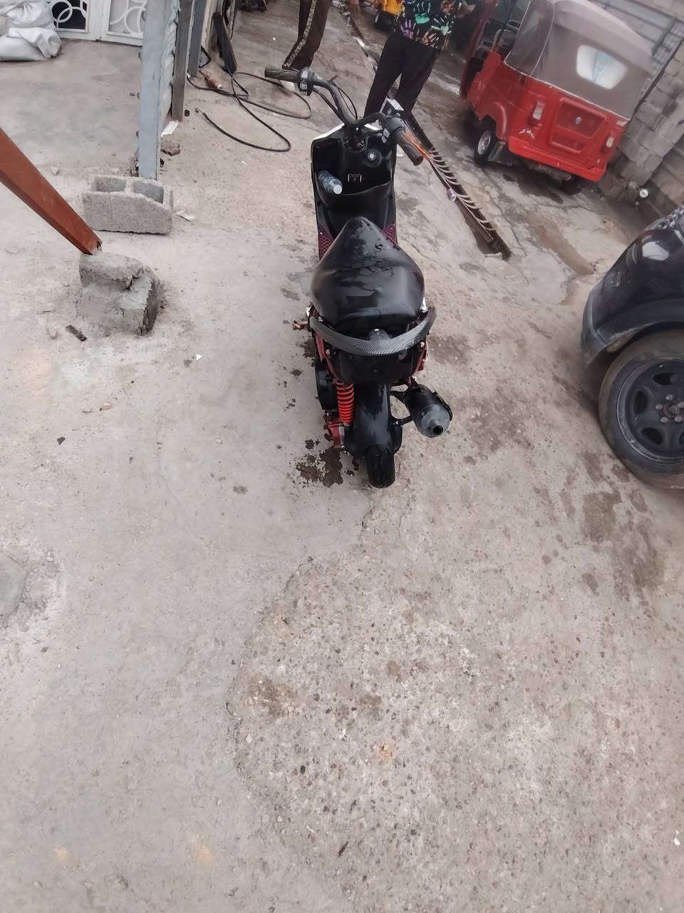 سلام عليكم للبيع دراجه ماكس مال العب بلاديه شلعه ومعدل دارجه شغاله نكره سلف بكاني بغداد البياع شراي يخابر *********** سعر ٤٥٠ وبيهه مجال خاص ماجاوب
