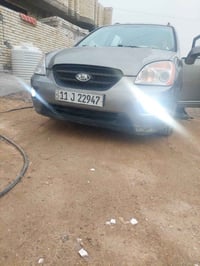 راندو ٢٠١٠ • مكينة ٢٤٠٠ • شاشة وكامرة