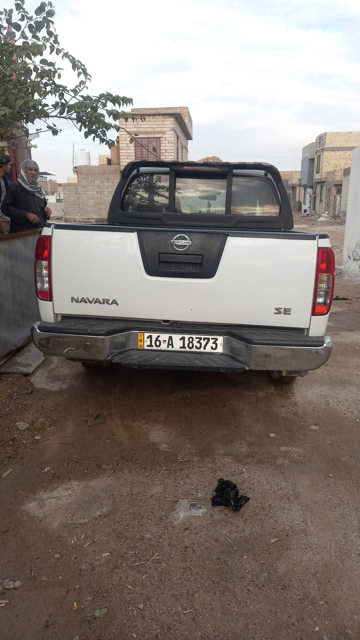 السلام عليكم من رخصت الادمن نيفاره موديل ١٤ رقم انكليزي قادسيه سنويه ٢٠٣٠تخم تاير جديداوتوماتيك مكفوله زنون لايت جديد كير ومحرك خير من الله ترايك للبصره مكاني النجف الكوفه شارع المعمل ***********
