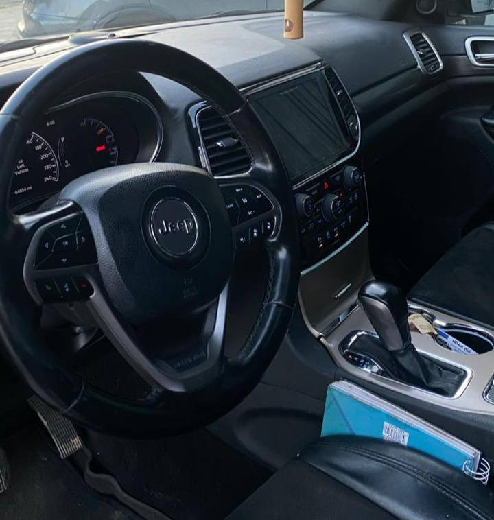 جێب گران چیرۆکی 2022 
٥ پارچە بۆیاخ 
ئێرباگ کامل سیستم 
مواسەفات فولل فەلل 
سڵایت 
بەسمە 
مۆدی سپۆڕت و ئیکۆ و نۆرماڵ 
تەبرید مەرکەزی 
سنوق شەفت 
دەبڵ ئەکسل
شاشە گەورە
کوشن هیتەر 

سعر لە کۆمێنت داوابکە ڕاستەخۆ بۆت دیت 📩 

بێ عەیبە و ماڵی دۆستە 
ڕەقەم سلێمانی هەموو شتێکی تازەیە 
گێڕومەکینە بە شەرت 

ژمارەی خاوەنی 
***********
