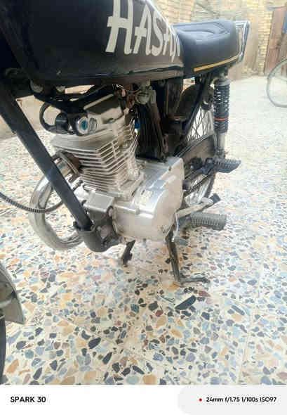 دراجه للبيع اوراق مديل 17 سعر خاص متواجد خاص وتساب ‏‪***********‬‏
