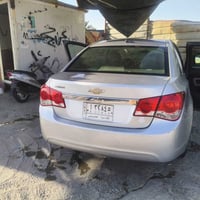 كروز • ٢٠١٢ • داخل جديد