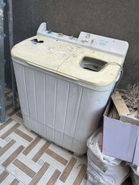 غسالات • شغالة • نظيفة