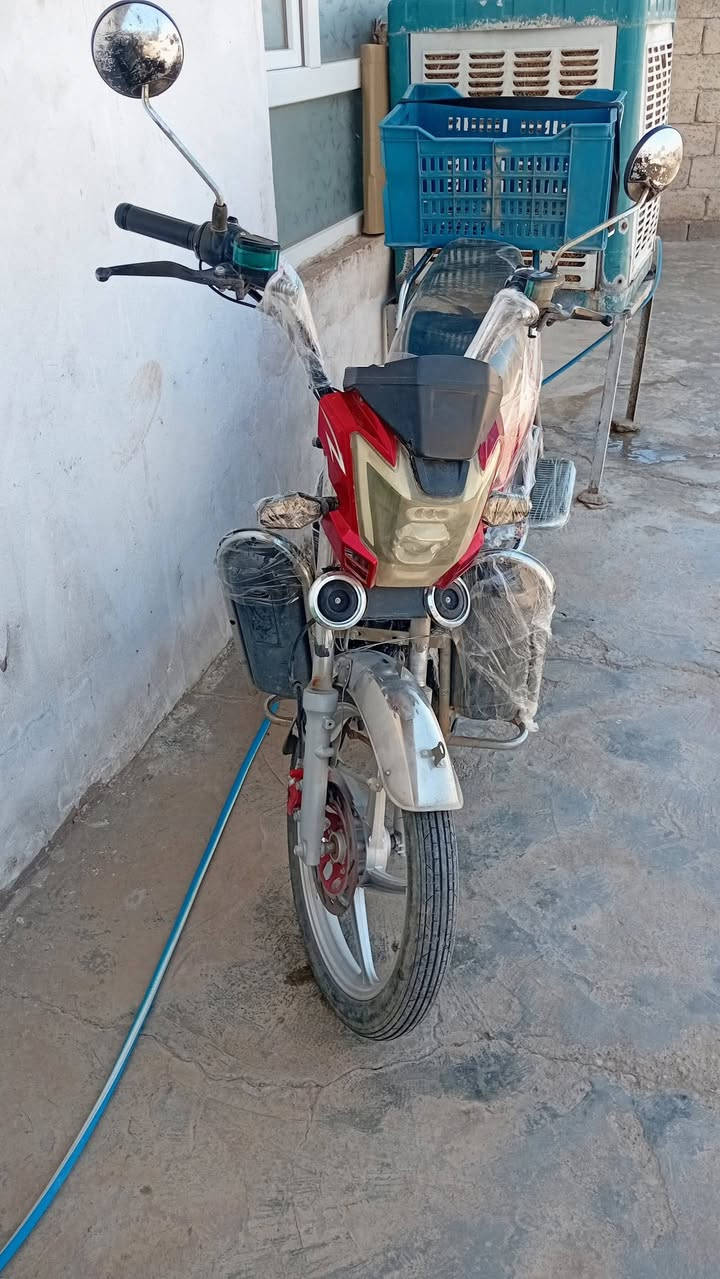 درجه شحن 2024 نضام بك بطاري جديد سرعه 70 اشاير كل شغال سعر400بي مجال


**إذا كنت صاحب هذا الإعلان وتريد حذفه لأي سبب، رجاءا أرسل رسالة إلى الدعم الفني**