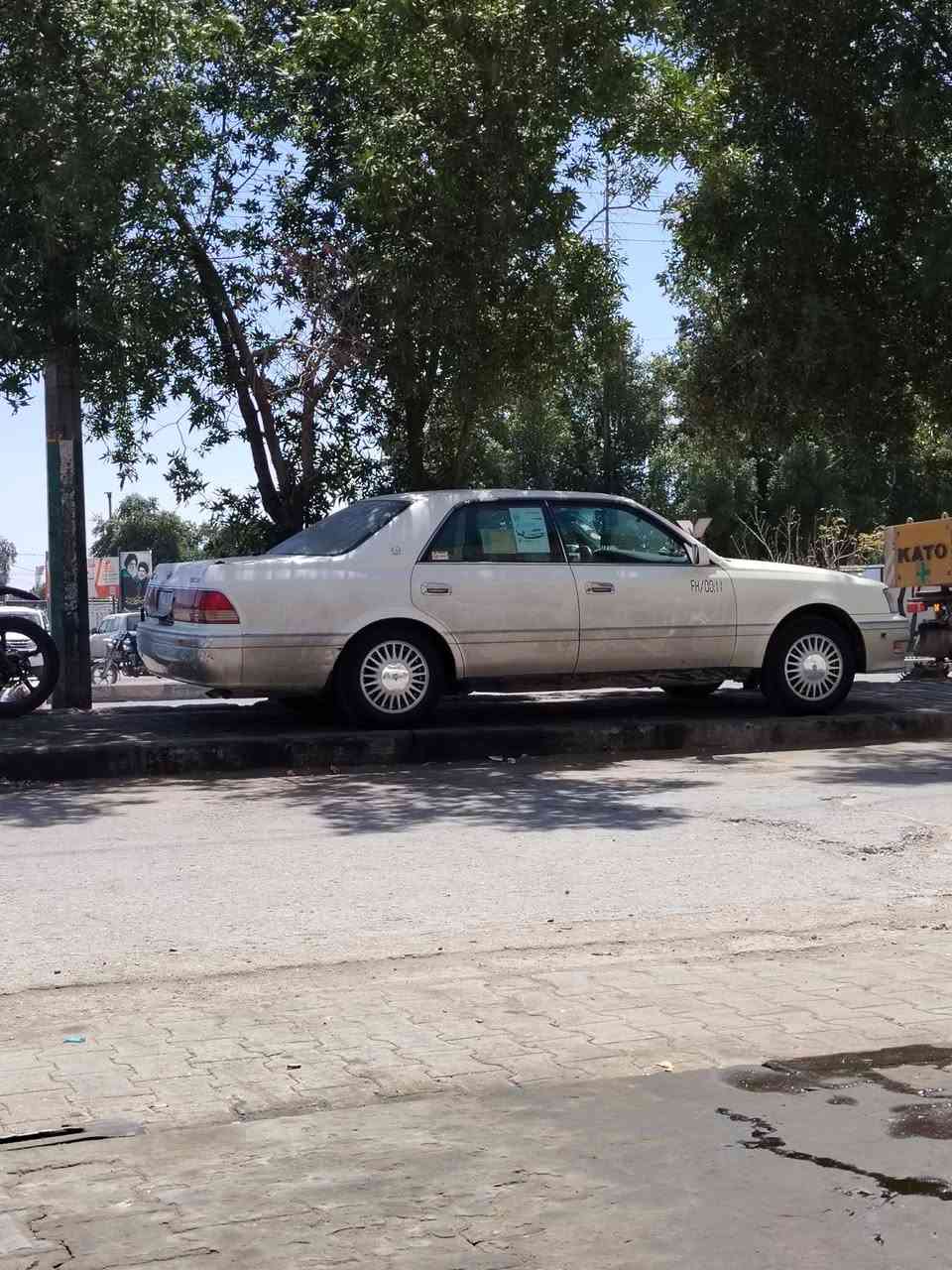 راس الثور فلات محجله عدلا مكفوله من الكصه والضربه القويه رقم كربله مديل ٩٦ سنويه ستوني مجدده رقم مميز رقمين داور يطوك نكليزي عنوانه نجف حي الزهراء مقابل شارع الحرفين الستفسار اكثر *********** السعر ١٠٠ بيه مجال بصيط الميشتري لدوخنه رجان

