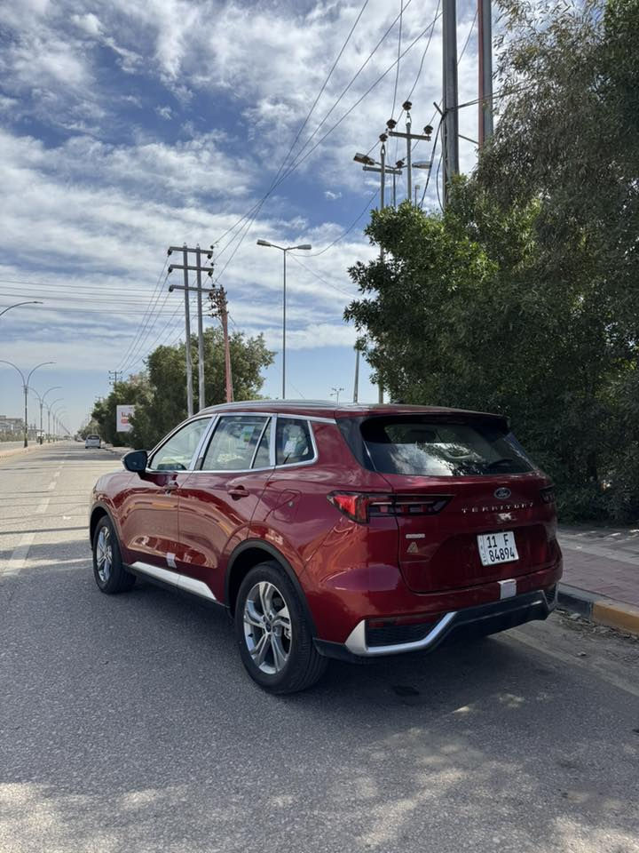 السلام عليكم
فورد تيريتوري 
موديل 2025 
السيارة زيرو ماشية 4 الف 
رقم بغداد بأسمي 
فول مواصفات فئة ترند 
للاستفسار ‭0781 302 0800‬
