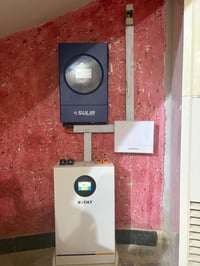 منظومة شمسية • ١٢ أمبير نهاري • بطارية ليثيوم ٢٠٠Ah