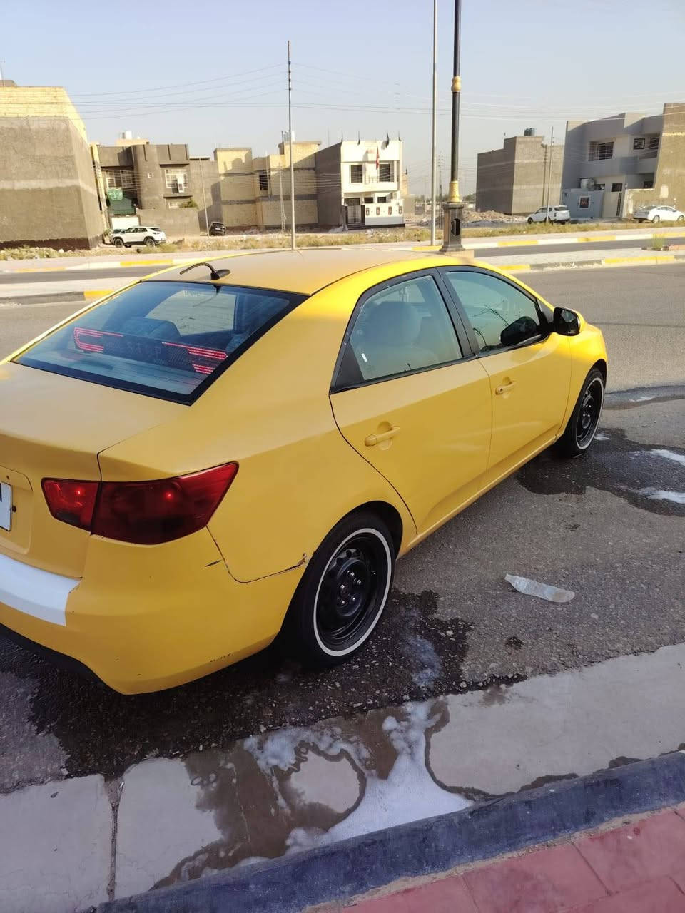 سلام عليكم فورتي مديل 2011مكينه2000دوش كير 6 نمر حداديه تبريد دوشمه تخم تاير كله جديد بيه جاملغ خلفي بدون دواخل شواصي ولغود ولحوض كفاله منضومه بانزين عليها ادامه كامله السياره بأسمي رقم ثلاثي مميز السعر 85وبيه مجال مكاني كربلاء لالستفسار ***********  مكلف بلنشر
