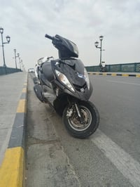 دراجه جيتي ار نضيفه مامفتوحه كهربائيات كلهه شغله نكره سلف بكل وقت كل ن...