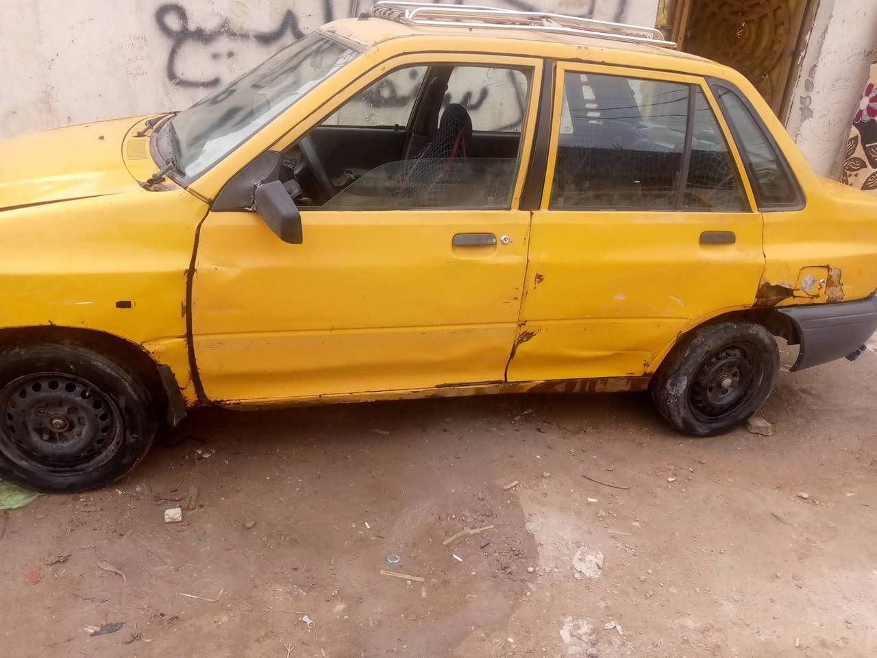 سلام عليكم سايبا 2011 سنويه بعدها مساقطه سياره محرك تبخير بسيط ونمره 2 تفلت والباقي نمر كلهن يجن كهربائايات كلهن شغاله داخلها نضيف دوشمه جديد سنويه عضم عاج بدون تحويل اتكفل سرقه وعشاير سعر 10 وبيها مجال ***********
