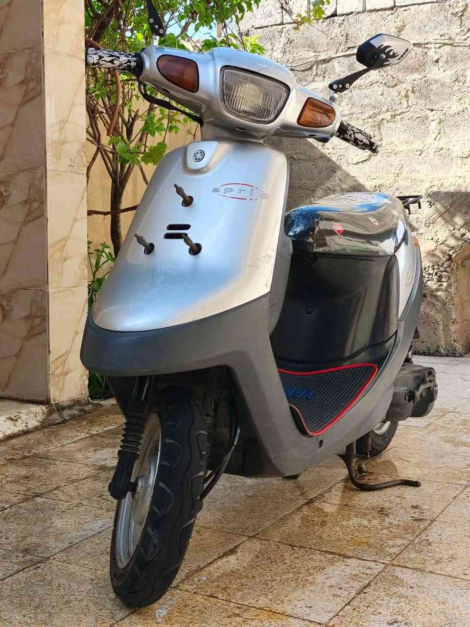 💎السلام عليكم ورحمة الله وبركاته 👋👋
💎شباب الماطور معروض للبيع 🏍️🏍️🏍️
💎نوع الدراجة ياماها بوتين   
الدراجة شلعة ومعدل اتخبل جوه ال60 شرط
👈دراجه موديل حديث 
لون سلفر 
💎المحرك والقبغ هندر شرط ✔️
💎ماتصرف عليه ربع غير ال ((دهن))وال ((بانزين))
💎السعر 675 وبيه مجال  للشراي يتصل عل رقم ***********
💎مكاني موصل جانب الايسر حي سومر
