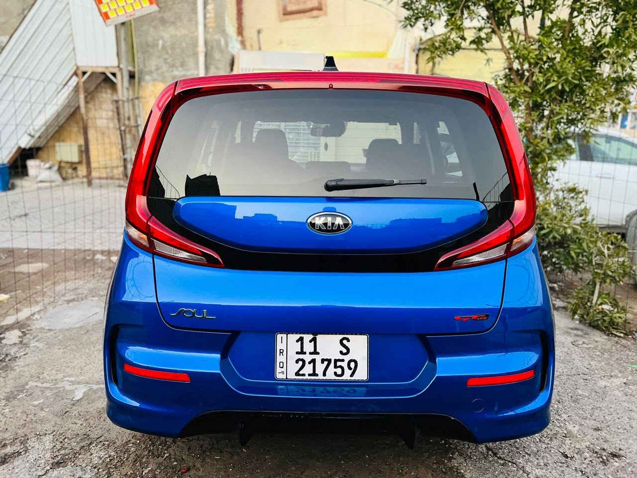 السلام عليكم كيا صول موديل ٢٠٢١وارد مريكي حادثة تقرير مياه امطارمشتغلة في المزاد بدون صبغ بدون تبديل بدون ايرباك ليبل واحد جيتي لاين مقفولة كفالة عامل 
رقم التلفون *********** السعر ١٤٥
