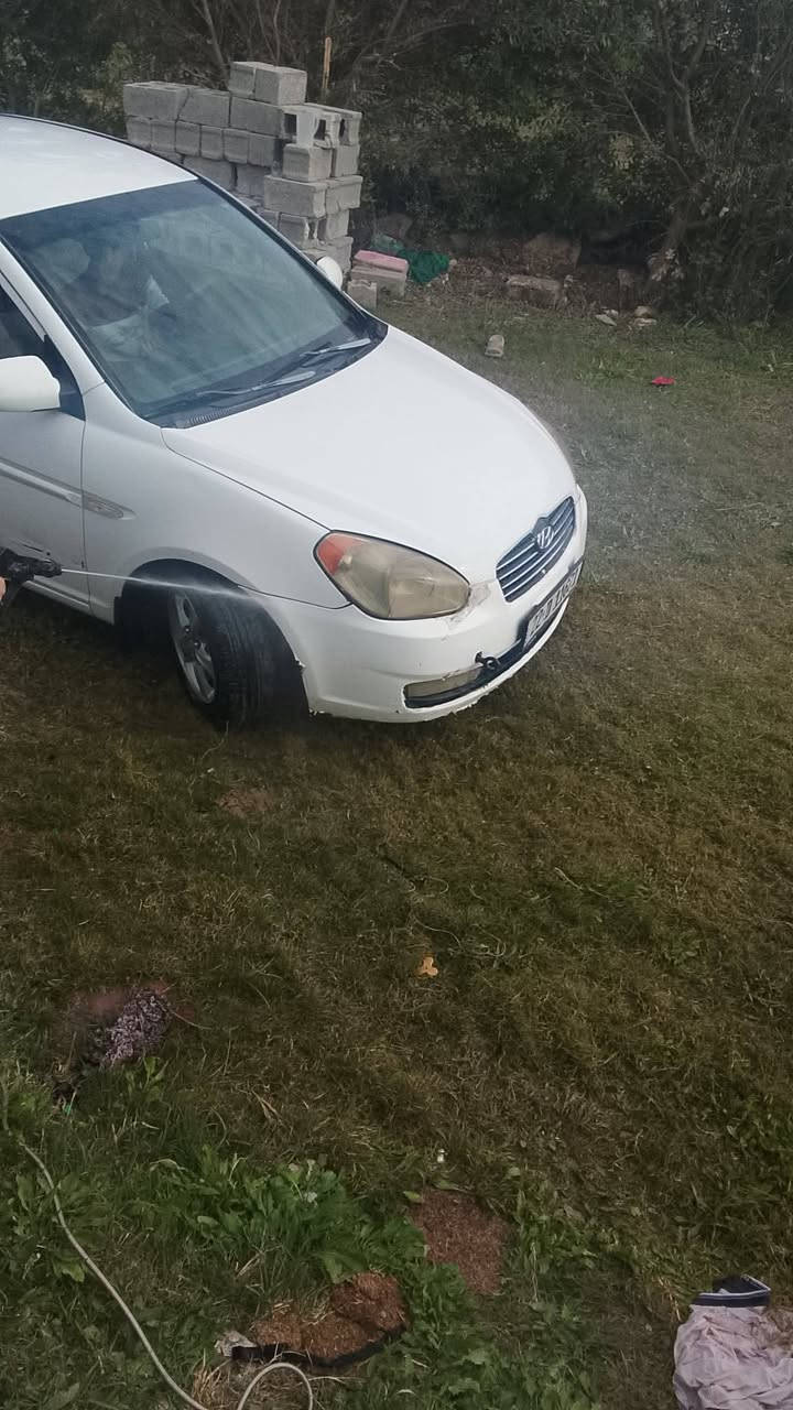 اكسنت 2008 خليجي رقم اربيل محرك 1600 بدون حادث السعر 90وبيه مجال  او مراوس للاتصال *********** مكان السياره ابي غريب
