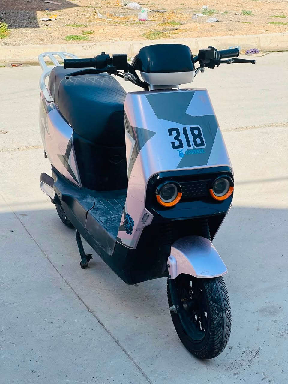 ماطور 318 ماطور شرط مثل ما اشوف بالعين 6 باتريات بسرعه 99 هذا رقم الموبايل بي وتساب *********** ملف 2000 سعر600وبي مجال للطيبين
