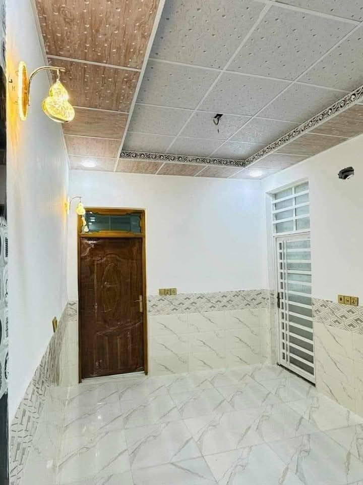 بيت 50متر للبيع النجف الاشرف
#السعر 18وبي مجال بيع بل خط الاول
مقابل قريه الغدير للاستفسار ***********
