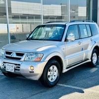 باجيرو ٢٠٠٧ • V6 ٣٫٠ • فور ويل