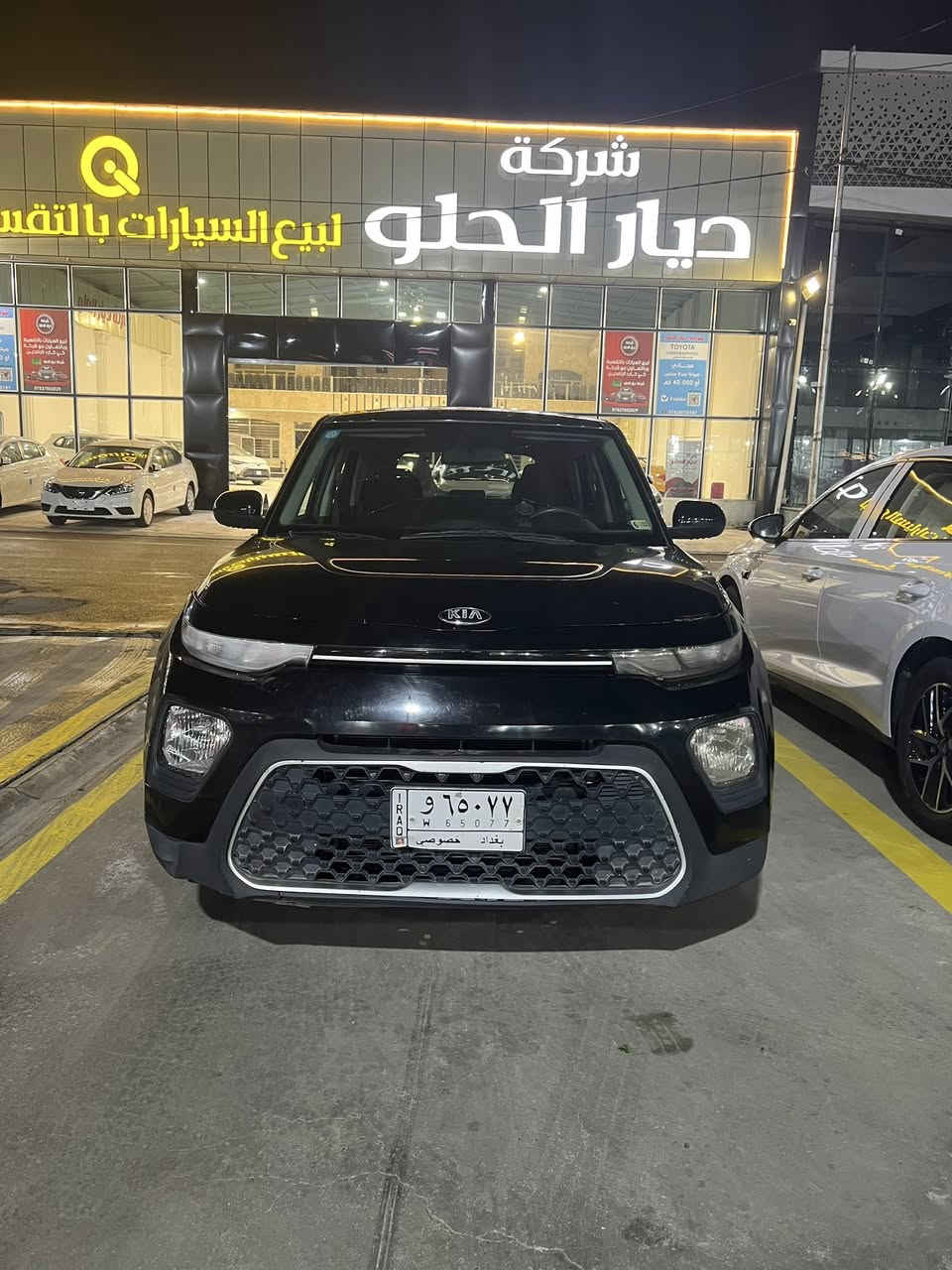 كيا صول
موديل 2021 
ماشية 40 الف ميل 
رقم بغداد 
وراد امريكا كلين 
تواصل 
*********** 
سعر133 بيه  مجال 
فيه فحص شركة سونار عدد 2
