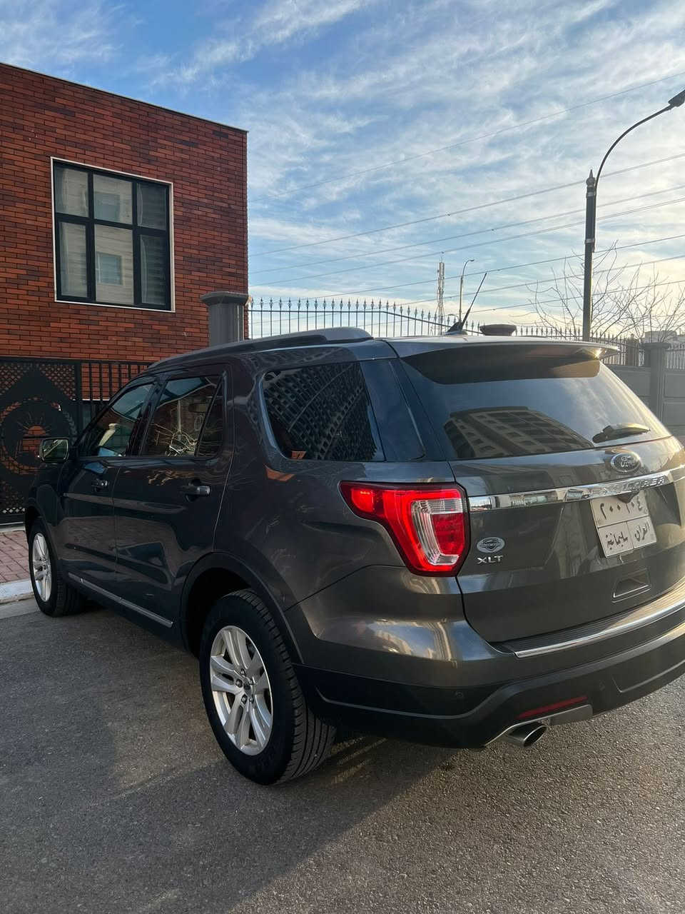 ⚜️FORD EXPLORER XLT 4WD 2018⚜️

💠زیانی ئۆتۆمبێل◀️كلین تایتڵ بێ بۆیاخ تەنها پەڵەیەك ساردی هەیە.

💠مۆدێل 💢2018💢

💠بزوێنەر 💢٦ پستۆن ٣٥٠٠

💠هێزی ئەسپی٣٠٠ ئەسپە🐎

💠ماوەی ڕۆشتن💢170،000💢

💠تابلۆ💢ڕەقەم سلێمانی💢

💠مواسەفاتەكان

▪️گێچ ئەلكترۆنی
▪️شاشە گەورە
▪️كوشن  گەرم
▪️سوكان هیتەر
▪️ڕاداری پێشەوە
▪️ئاوێنە كارەبای و ڕادار
▪️ئاوێنە ئیشارەت و هیتەر
▪️كوشن جلد
▪️ئەوتۆ ستارت
▪️كامێرای دواوە
▪️حەساسی پێش و دواوە
▪️بەسمە و شەغال
▪️٤ مۆدی لێ خوڕین
▪️كوشن كارەبای
▪️سندوق كارەبای 
▪️ئاوێنە ئیشارەت

‏🔹 1FM5K8D8XJGA21246

📞 0772 645 6464 📞
