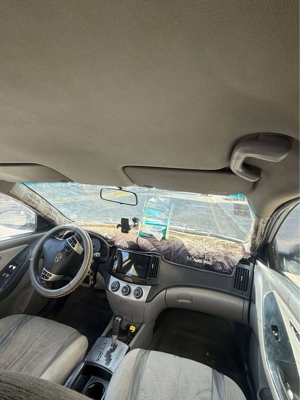 النتره مقدس موديل 2009 وارد خليجي 
محرك 1600 دكشن عالي 
بدون ضربه بدون صبغ فقط تكحيل
مكان رمادي *********** الرمادي, الأنبار
