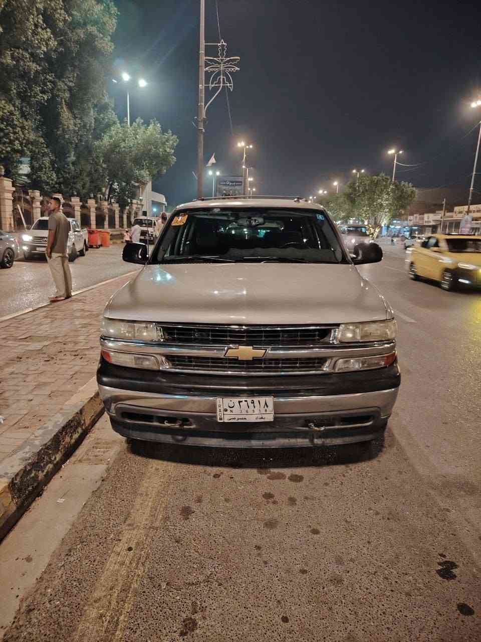 السلام عليكم
شوفر ليت مديل ٢٠٠٤رقم بغدادبسمي
بيع او امراوس حسب القناعة 
عنوان نجف للستفسار ***********
