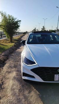 سياره سوناتا 2023 فئة SEL ماشيه 68الف كيلو السعر 157 وبيها مجال المواص...