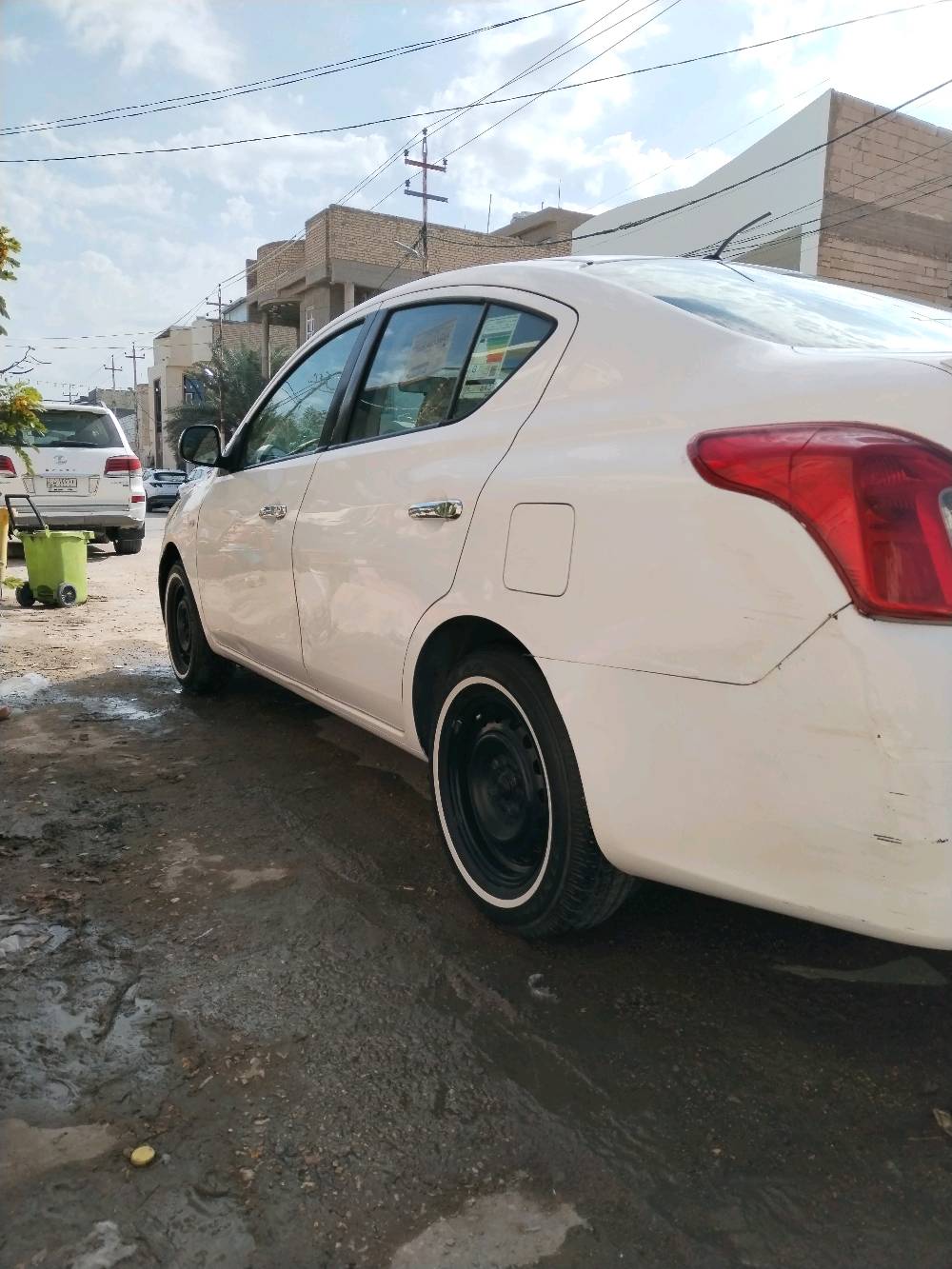 السلام عليكم للبيع او مراوس نيسان سني موديل 2018رقمها النجف حره لونه ابيض ثلجي جاهزه بدون نقص مكانه النجف بيهه جاملغ وبنيد بدون داخل بسمي
محرك 1500 كير حداديه تبريد مكفوله
السعر 98
*********** 