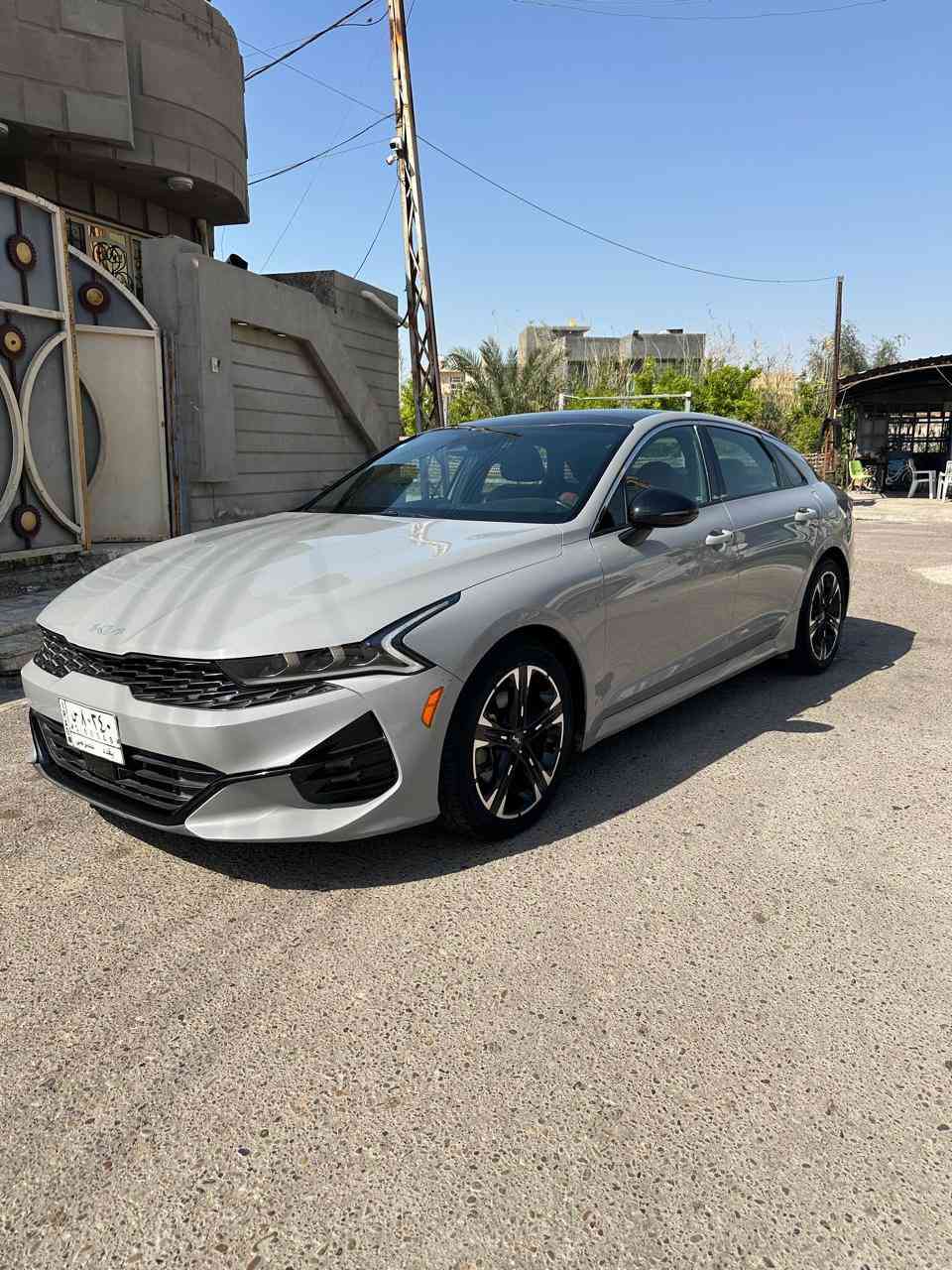 K5 2022
1600 تيربو
 
ماشية 65 الف 
مكان السيارة بغداد 
رقم بغداد بأسمي

السيارة فول مواصفات الجيتي لاين 
 حادثها جاملغ خلفي وتبديل الجنطه
وبيها بارد بالبنيد ع گد شبرين او اقل 
السعر ١٩٠ و بيها مجال بسيط
*********** بي واتس اب
