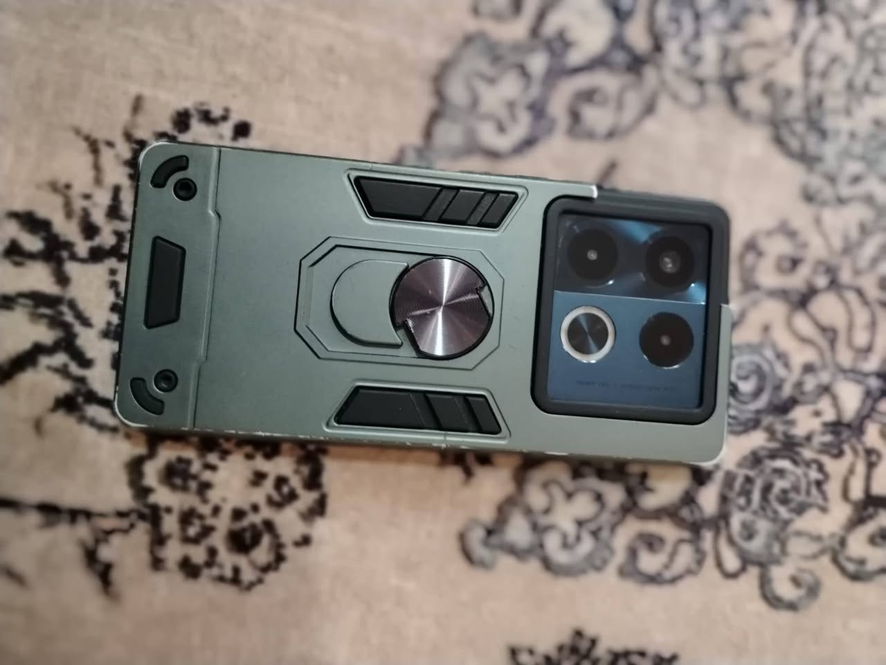 سلام عليكم Infinix NOTE 40 Pro
الشاشة: أموليد منحنية وممتازة بتردد 120 هرتز.الشحن: سريع جداً (70 واط) ويدعم الشحن اللاسلكي المغناطيسي.الكاميرا: أساسية بدقة 108 ميجابكسل مع مثبت بصري (OIS).الصوت: سماعات ستيريو قوية وممتازة من شركة JBL.المساحة: ذاكرة تخزين كبيرة بسعة 256 جيجابايت. للبيع او مروسه سعره 150الف


**إذا كنت صاحب هذا الإعلان وتريد حذفه لأي سبب، رجاءا أرسل رسالة إلى الدعم الفني**