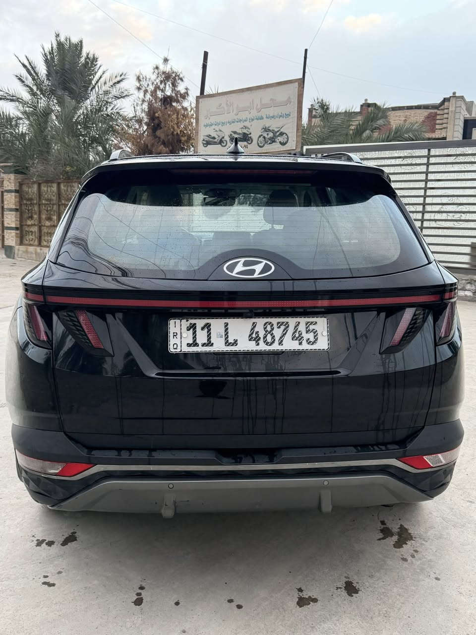 السلام عليكم
هونداي توكسان للبيع 
موديل 2022
فول للاخير 
مكينه 2500 
5 كامرات تتقدم وترجع بل ريمونت 
3 مودات قيادة 
تخم تاير 
رقم بغداد انكليزي 
ماشية 75 الف 
خزن ميموري 
تدفئ تبريد كشنات 
تدفئ كشن خلفي
تشغيل عن بعد 
تدفئة تبريد بل كشنات ستيرن تدفئة
سيارة فول فول الاخير بيها بعد هواي مواصفات رادار
مكان سيارة بغداد بلديات 
***********
