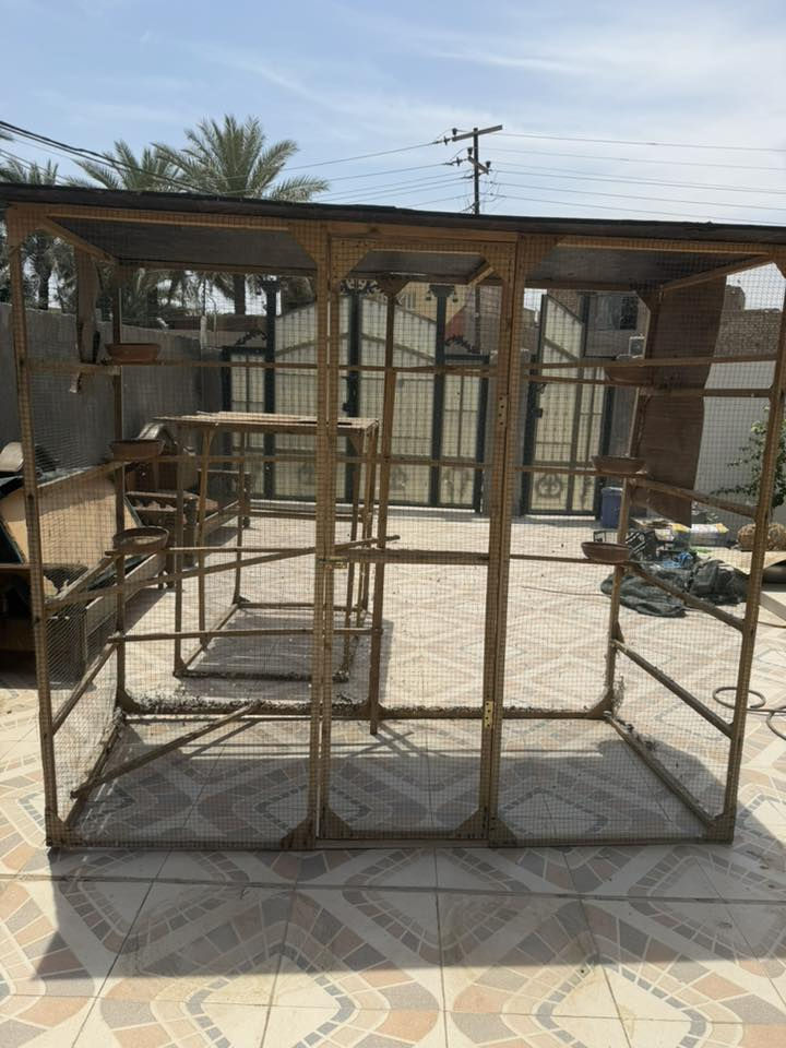 قفص عدد ٢ للبيع
***********
