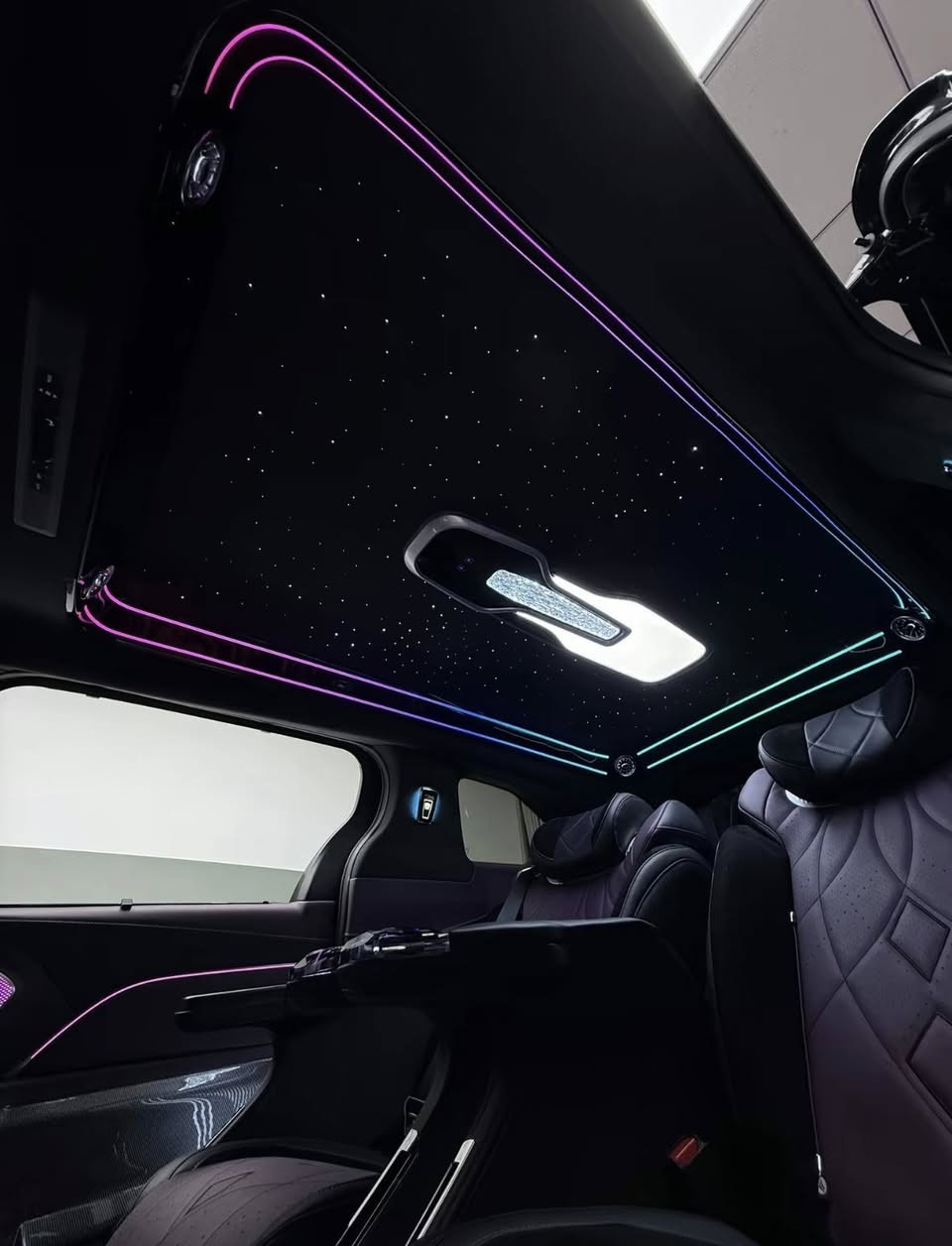 If you are interested in purchasing a car, please contact me.
The whole set of finished products can be exported, with one-stop service. 
WA +86 18819643555


**إذا كنت صاحب هذا الإعلان وتريد حذفه لأي سبب، رجاءا أرسل رسالة إلى الدعم الفني**