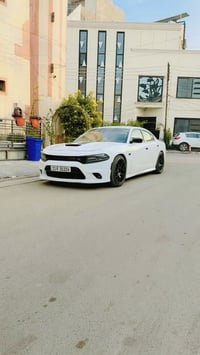 شباب  جارجر سكات باك للبيع  موديل 2022  اللون ابيض  مكينه V8 / 6400ccm...
