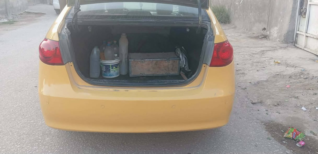 السلام عليكم النترا أمريكي مبدل جاملغ وشوي مقدمه بل شاصي بيها فقط الباقي اليبل واحد  سيارة فتحه
تخم تاير كير محرك متعهد بيهن السعر ٩٢ وبيها مجال
***********
