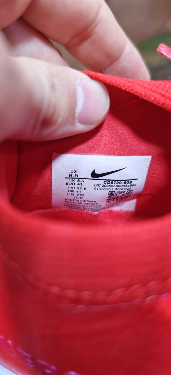 نايك استيراد خاص 
قطعه راقيه 
بدون وزن 
قياس 43 
انتاج حديث جدا فيتنام 
لايوجد توصيل 
كربلاء حي الحر قرب مجمع ليمونه 
راسلني ادزلك موقع


**إذا كنت صاحب هذا الإعلان وتريد حذفه لأي سبب، رجاءا أرسل رسالة إلى الدعم الفني**