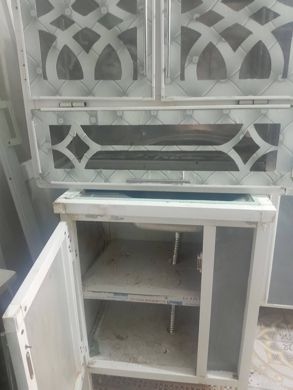 سنك مع ملحق السعر ٦٥


**إذا كنت صاحب هذا الإعلان وتريد حذفه لأي سبب، رجاءا أرسل رسالة إلى الدعم الفني**