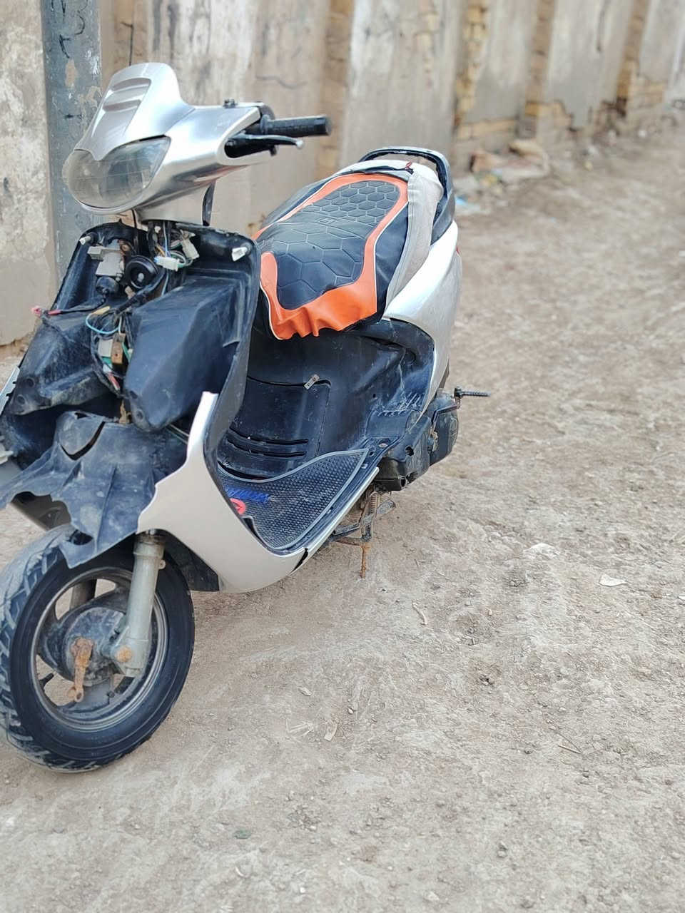 سلام عليكم دراجه فراشه للبيع علا وضع الشركه عايزه كفر أمامي السعر 350وبيها مجال قليل المكان ديوانية بيع مستعجل


**إذا كنت صاحب هذا الإعلان وتريد حذفه لأي سبب، رجاءا أرسل رسالة إلى الدعم الفني**