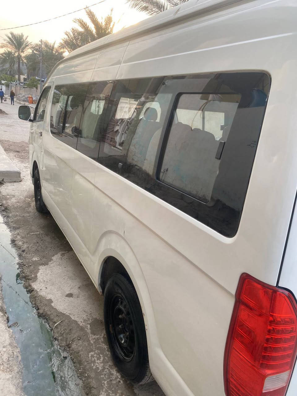 سلام عليكم سياره باو للبيع موديل 14 دخول 18 السياره خير من الله منضومه غاز باب كهربائي اكسل كير مكينه بيهه ضعف السعر 110 $ وبيهه مجال ***********
