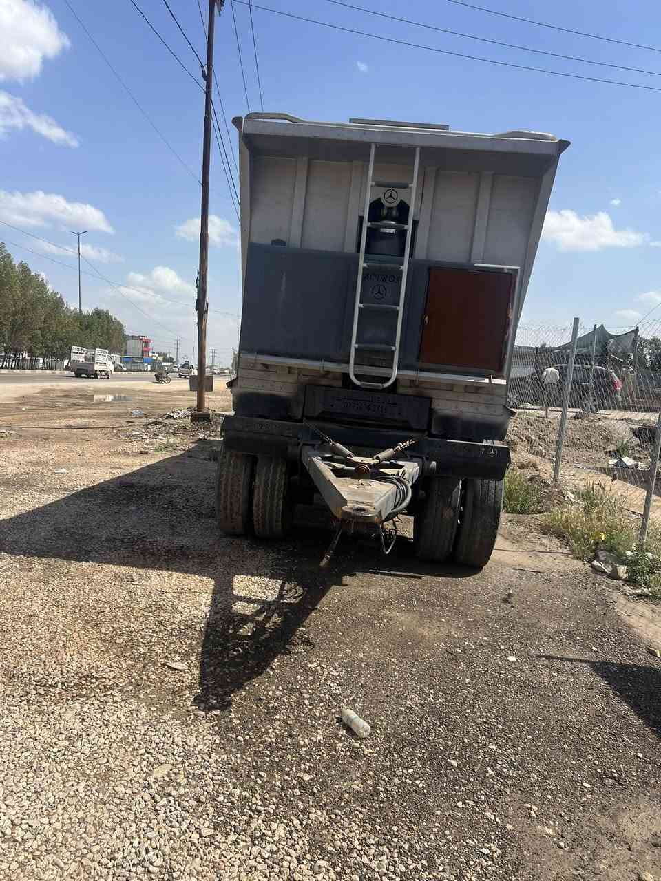 السعر ١٨٠ مقطوره شغل بغداد ٣ دناكير طول ٧ وربع مكان بابل معرض أبو عمار المعموري الاستفسار ***********
