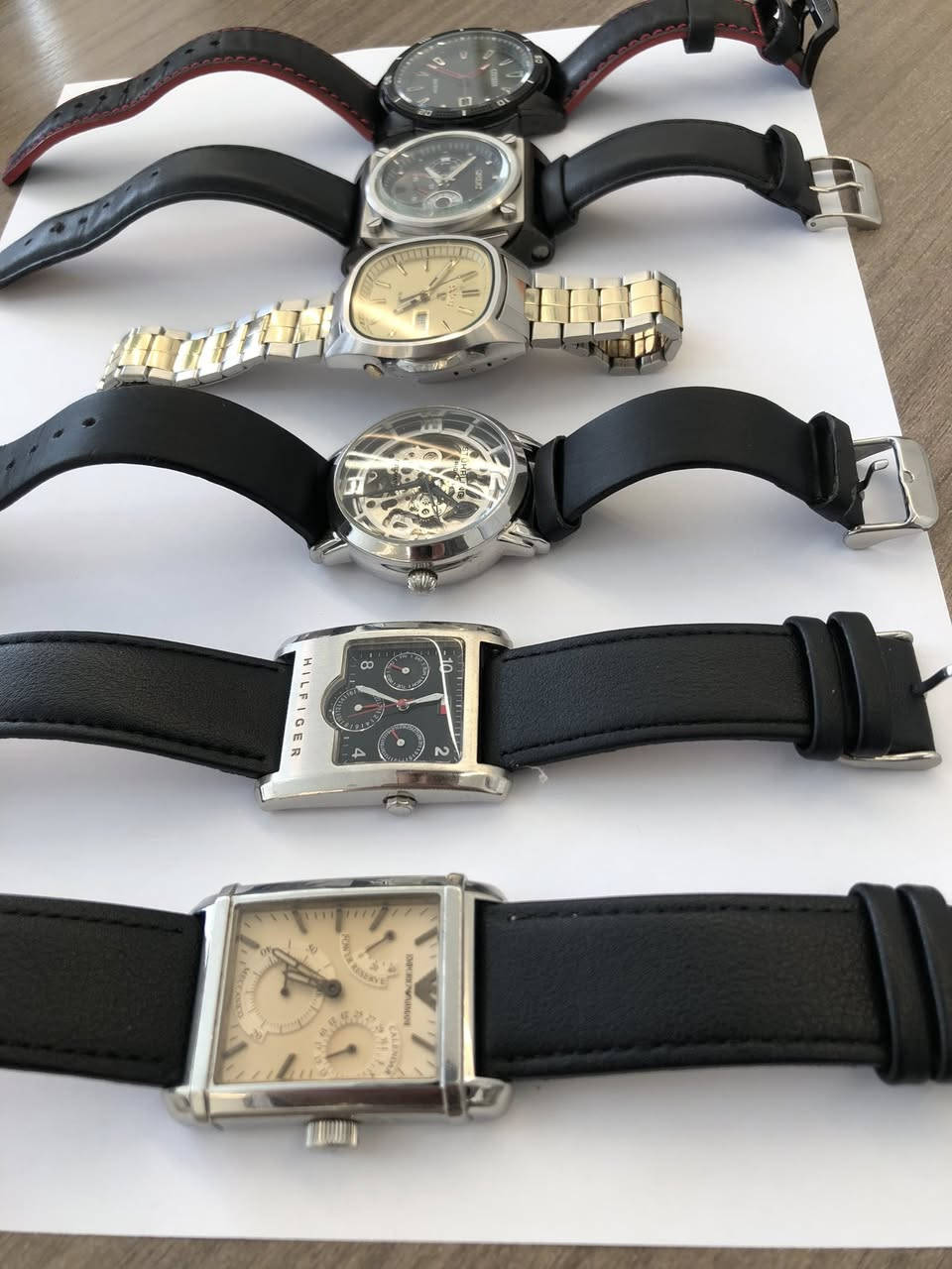 الساعة الي تعجبك كلي عليها


**إذا كنت صاحب هذا الإعلان وتريد حذفه لأي سبب، رجاءا أرسل رسالة إلى الدعم الفني**