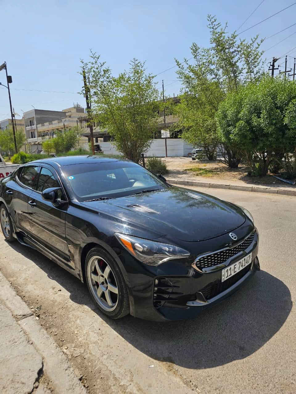 كيا ستنكر 2018 ماشيه 84الف ميل مواصفات ال GT1 حادثها بنيد فقط
بصمه 
تدفئه كشنات 
تحكمات ستيرن 
شاشه 
5 مودات قياده
شفتات 
مري شفط 
رادار 
كشنات جلد 
لد امامي خلفي 
كامره دواره 
عليها دبات وتفريغ
مكانهه حي الخضراء 
***********
السعر 150

