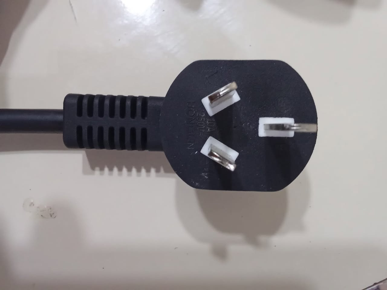 شاحن بي واي دي  جديد للبيع
شاحن بي واي دي جديد غير مستعمل للبيع
 السعر 75000 الف مابيه مجال
 المكان الدورة حي الاثوريين  ماكو توصيل الموقع https://maps.app.goo.gl/yQ3KNH1TLoe4GZUA6 
للتواصل فقط  على الخاص


**إذا كنت صاحب هذا الإعلان وتريد حذفه لأي سبب، رجاءا أرسل رسالة إلى الدعم الفني**