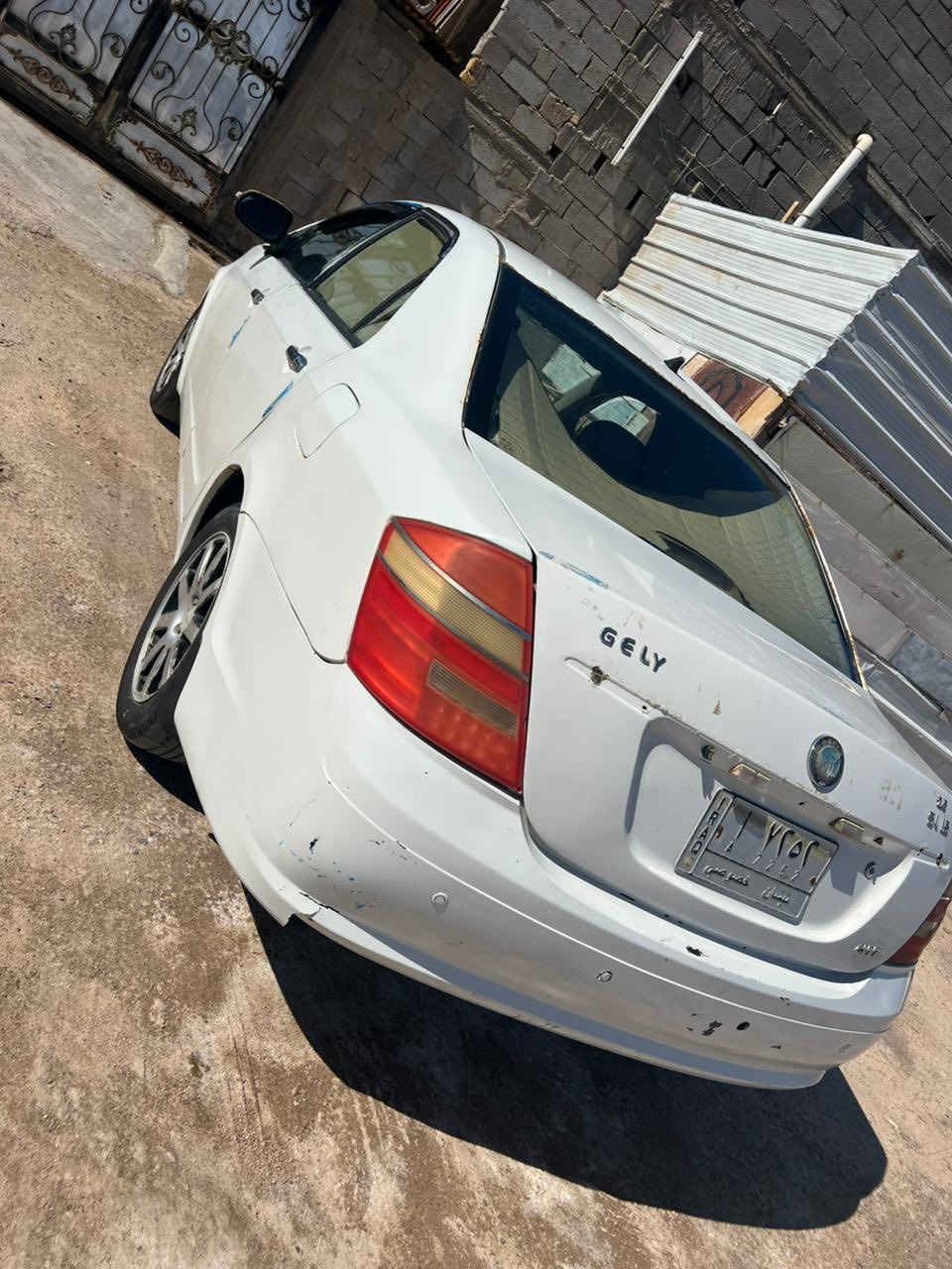 سلام عليكم جيلي مديل 12 سياره جاهزه لا صبغ ولا تبديل كلشي شغال بيه بس داير اليمن الهلال الي روه بي خياس قليل فقط 
مكينه وكير خير من الله مكان بصره سعر 46مجال قليل حك جيه مو شراي لا تتصل ***********
